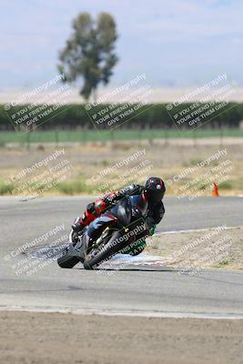 media/May-25-2025-Lets Ride (Sun) [[0ff033e448]]/A Group/11am (Grapevine)/